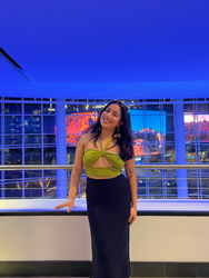 From Summer to Fall: Essential Tips for Creating a Versatile Wardrobe